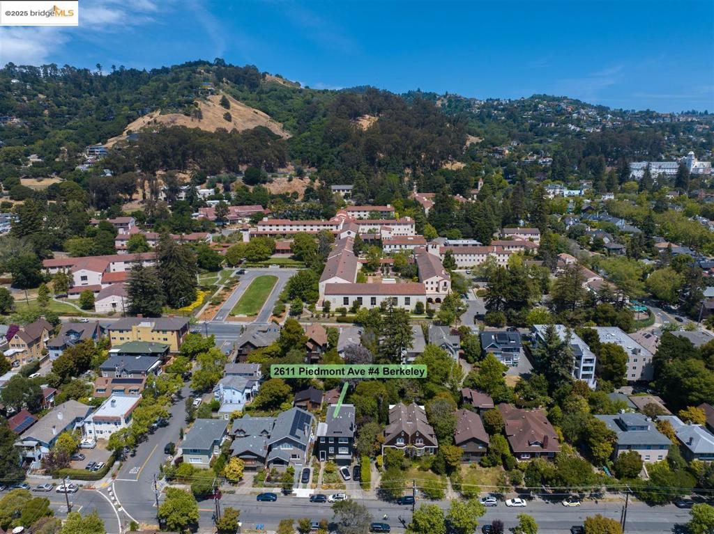 ELMWOOD - Residential