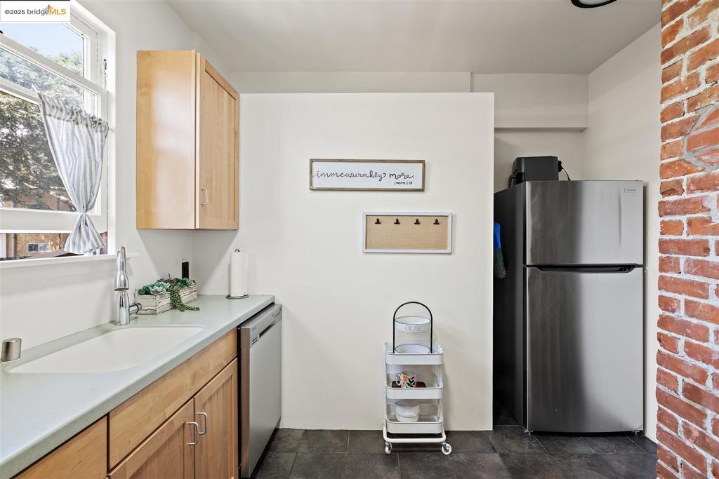 ELMWOOD - Residential