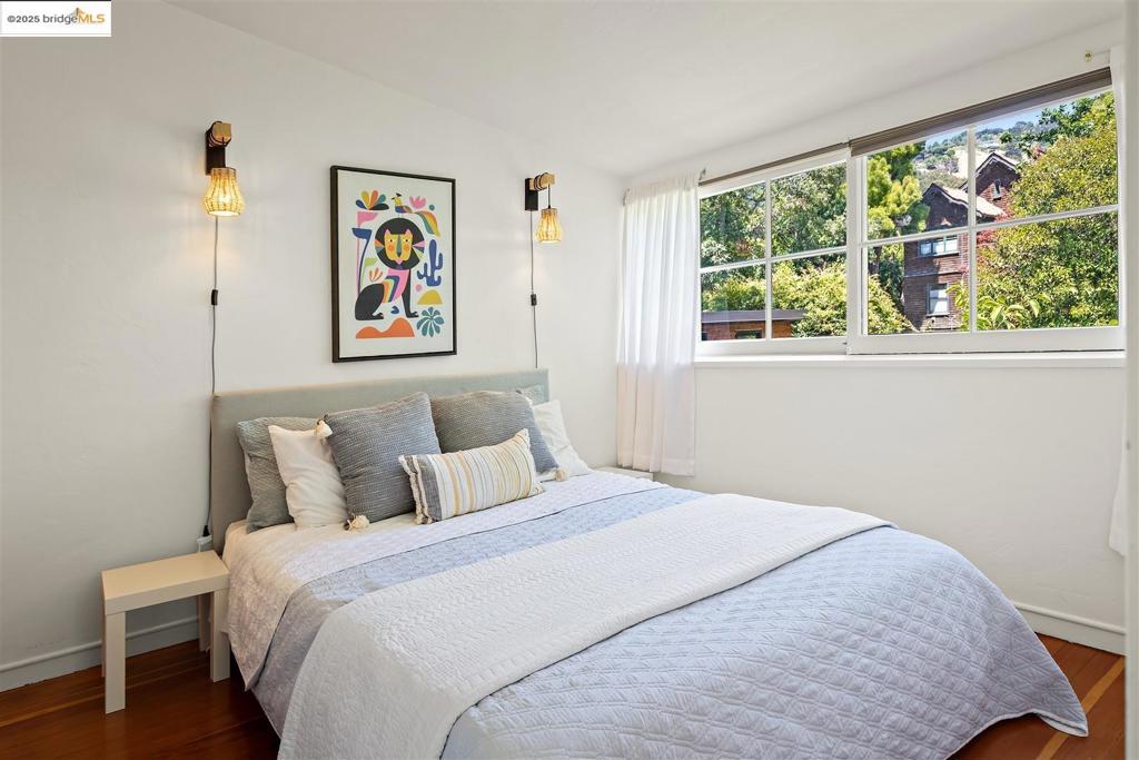ELMWOOD - Residential