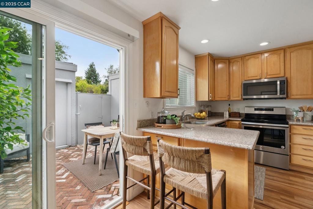 WALNUT CREEK - Residential