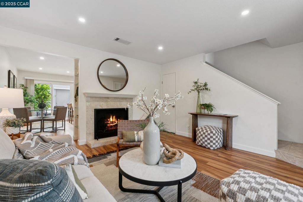 WALNUT CREEK - Residential