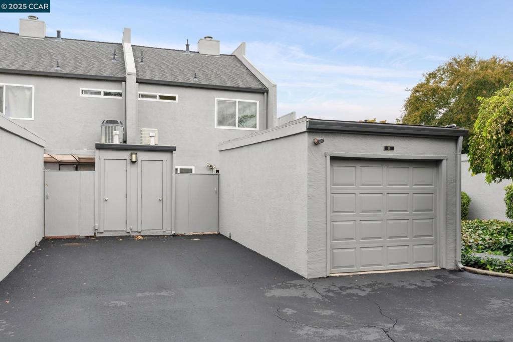 WALNUT CREEK - Residential