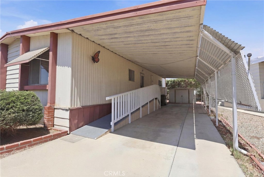 9391 California Ave 81