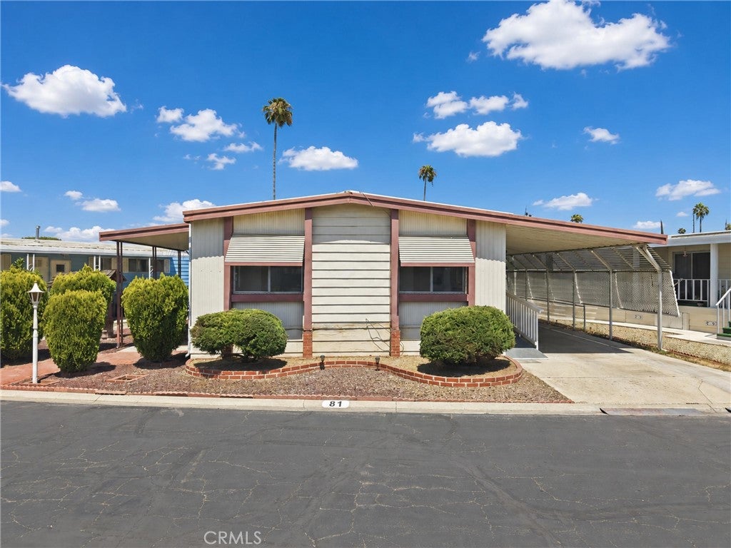 9391 California Ave 81
