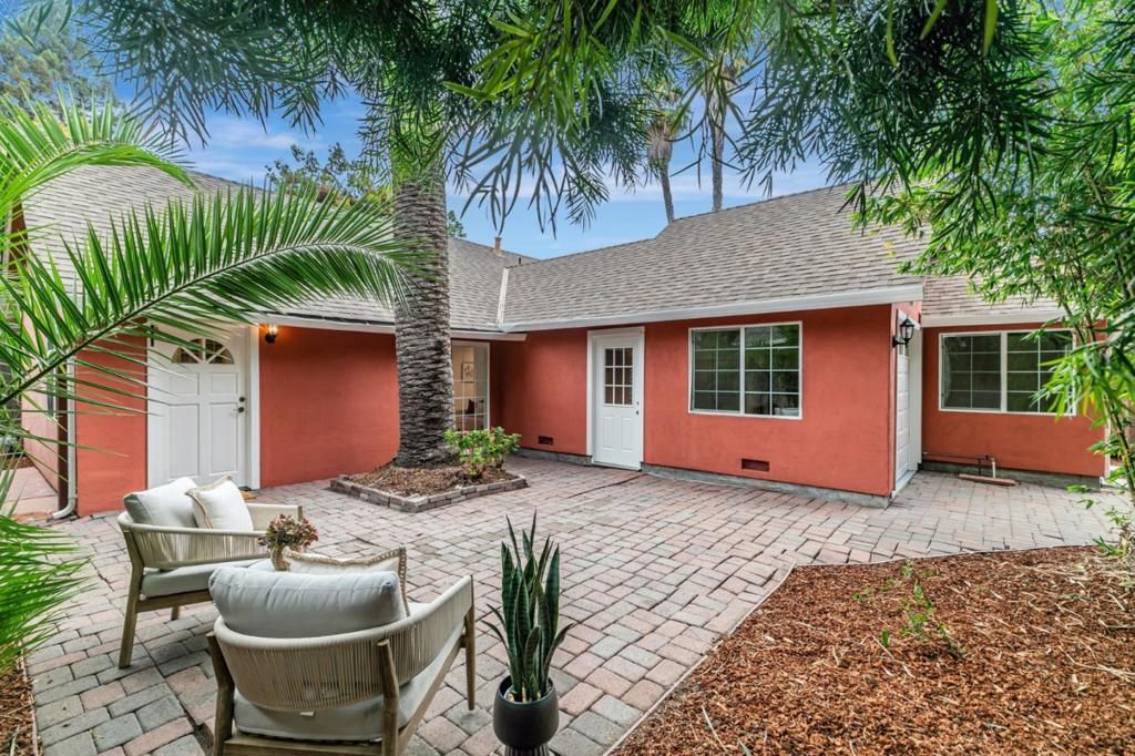 Photo of 1037 Windermere Avenue, Menlo Park, CA 94025 (MLS # ML82023711)