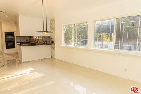 Photo of 5604 Valley Circle Boulevard, Woodland Hills, CA 91367 (MLS # 26632815)