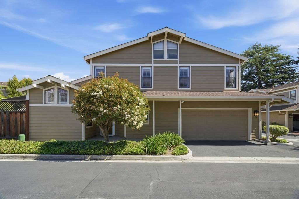 Photo of 135 Redding Road #A, Campbell, CA 95008 (MLS # ML82038361)