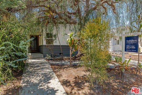 Photo of 2416 29th Street, Santa Monica, CA 90405 (MLS # 26849527)