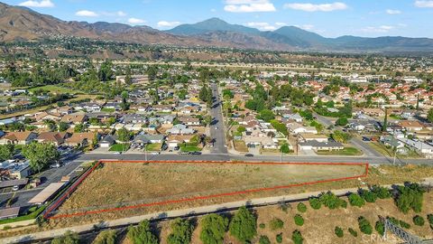 0 La Praix Street Highland CA 92346