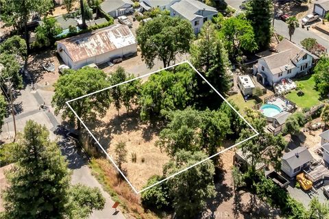 Photo of 521 10th Street, Lakeport, CA 95453 (MLS # LC25158840)