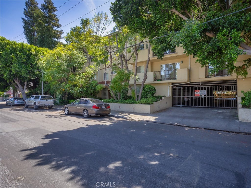 11044 Acama Street 302
