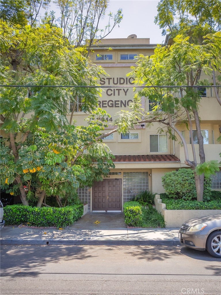 11044 Acama Street 302