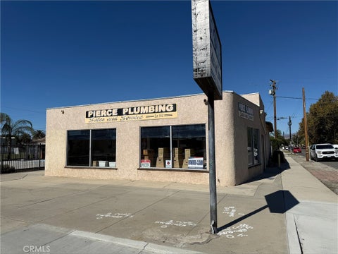 Photo of 700 W Florida AVE, Hemet, CA 92543 (MLS # SW26230848)