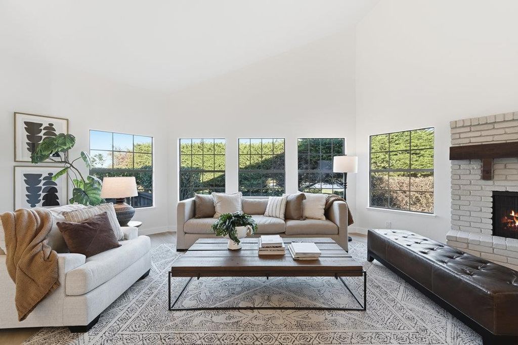 Photo of 370 Burning Tree Court, Half Moon Bay, CA 94019 (MLS # ML82028068)