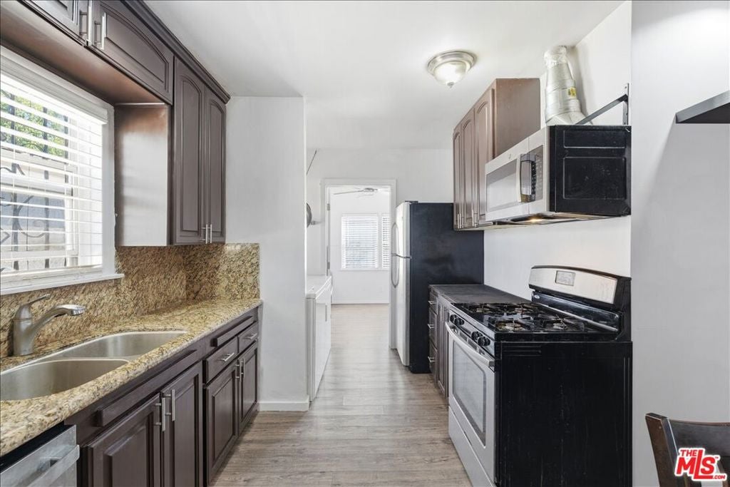 1232 W 74th Street