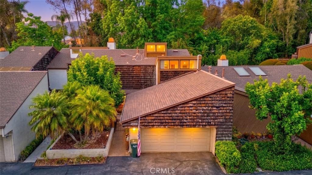 9453 Friendly Woods Lane