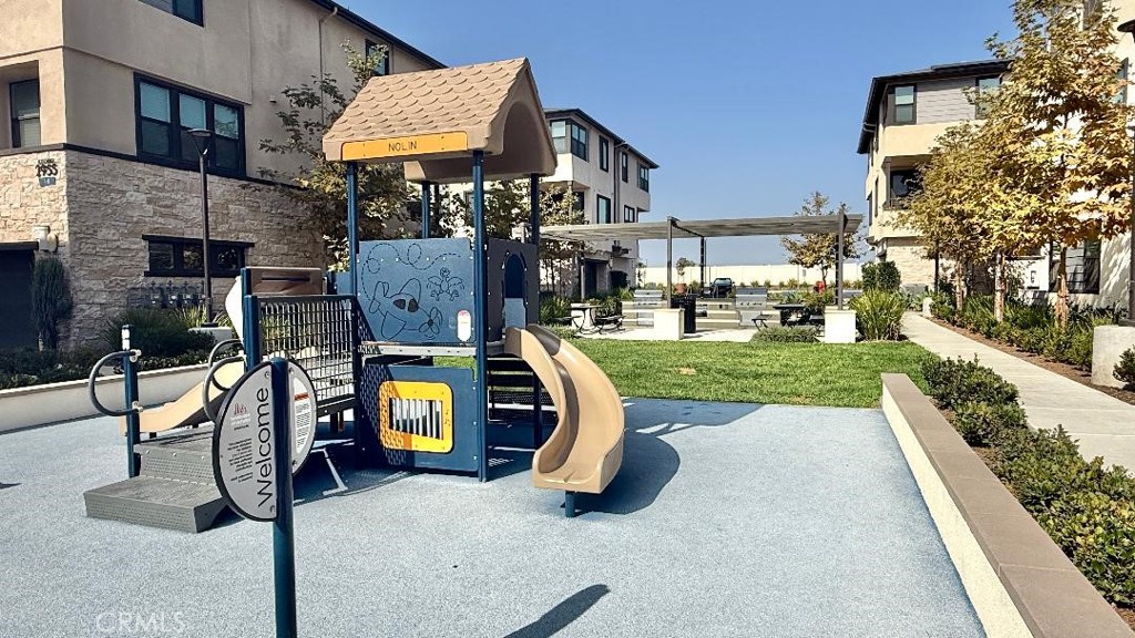 2943 W Lincoln Ave., Unit #1