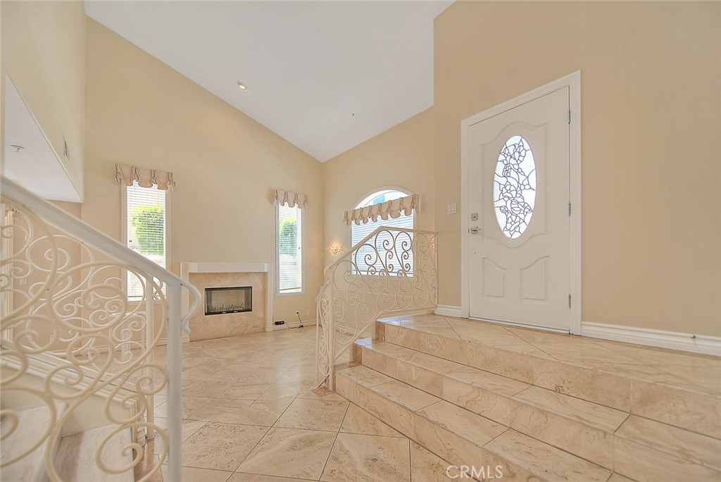 1208 Mackay Lane