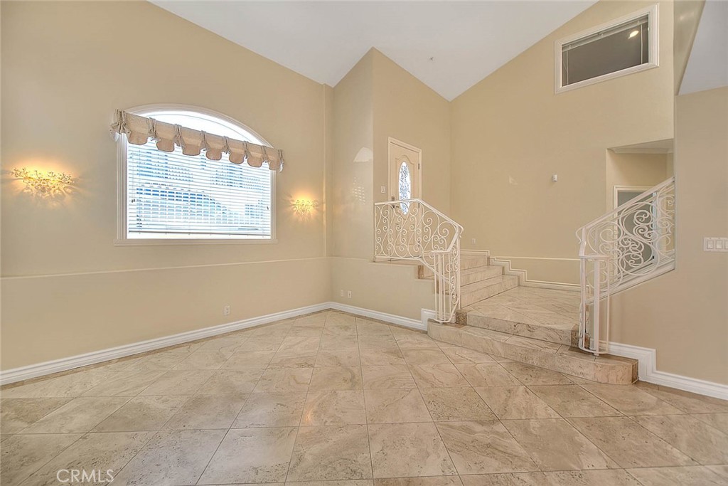 1208 Mackay Lane