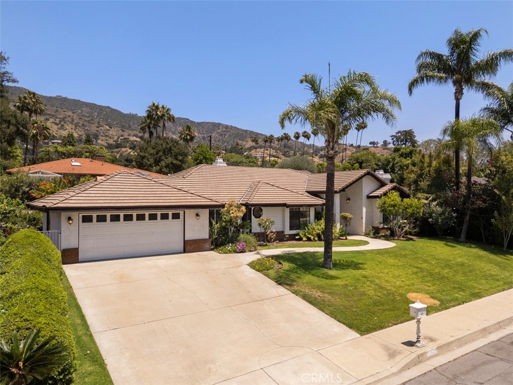 343 W Northridge