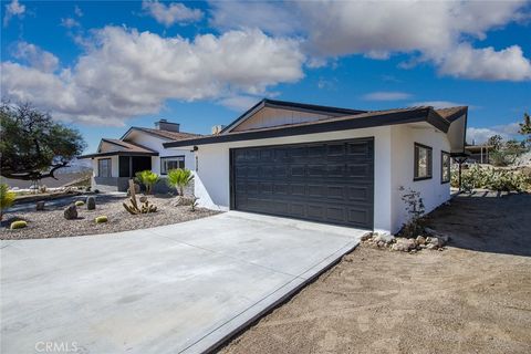 Photo of 6328 Palo Alto Avenue, Yucca Valley, CA 92284 (MLS # JT25138701) Photo of 6328 Palo Alto Avenue, Yucca Valley, CA 92284 (MLS # JT25138701)
