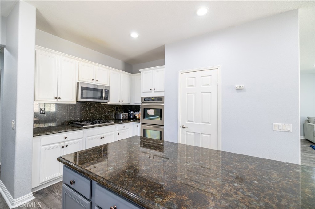 27859 Cirrus Circle