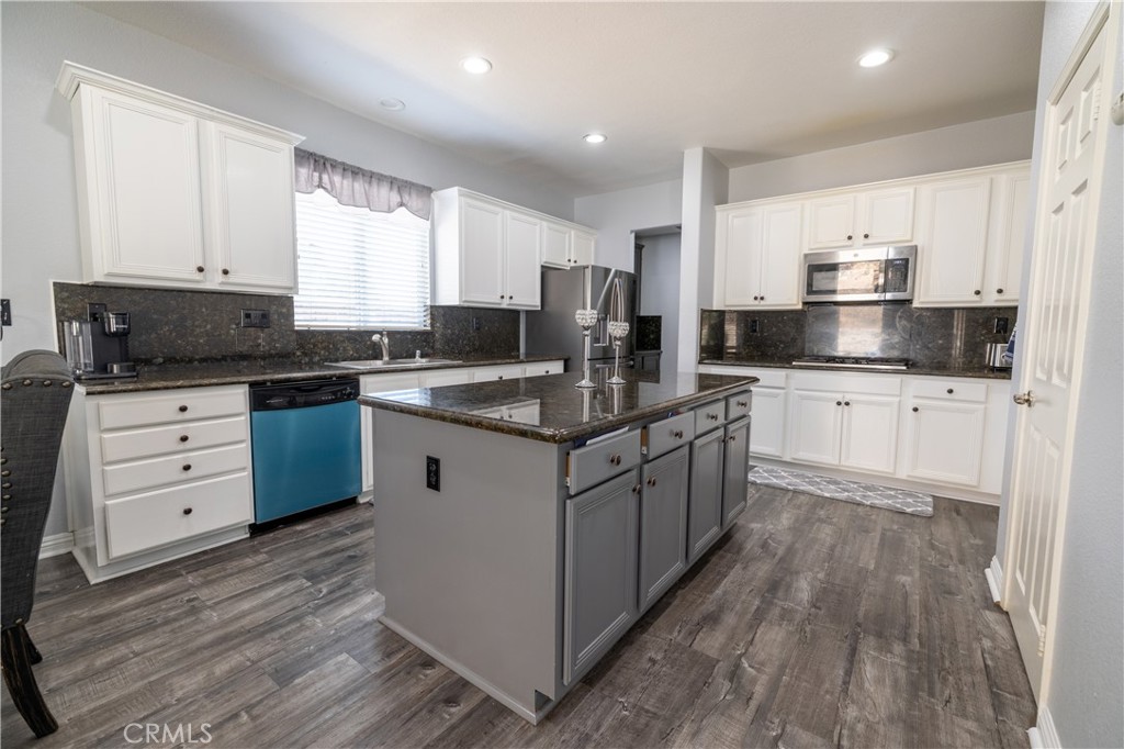 27859 Cirrus Circle