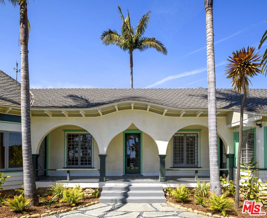 52 Miramar Avenue