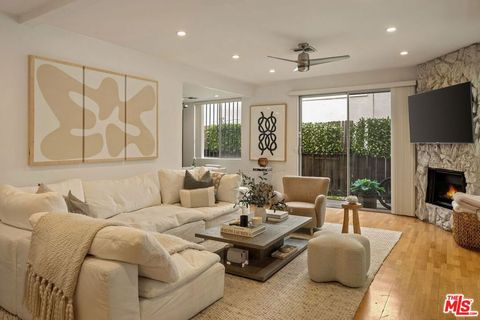 Photo of 1338 Harvard Street #A, Santa Monica, CA 90404 (MLS # 26696721)