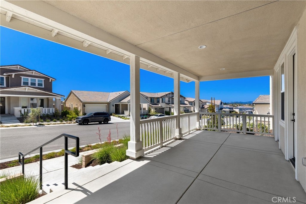 39494 Sagewood Rdg
