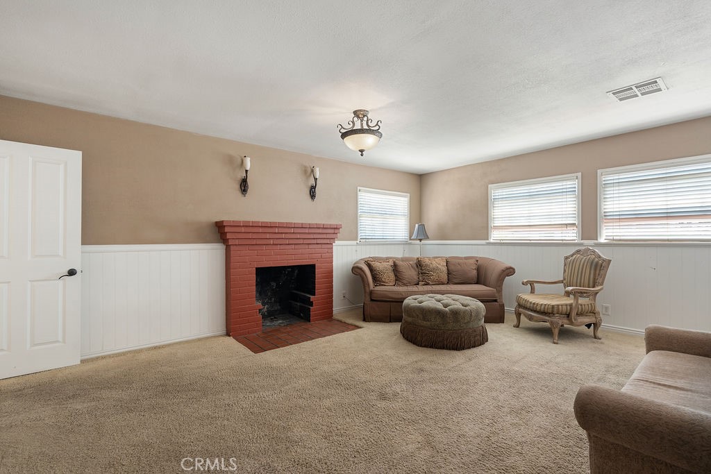Bixby Knolls (BK) - Residential
