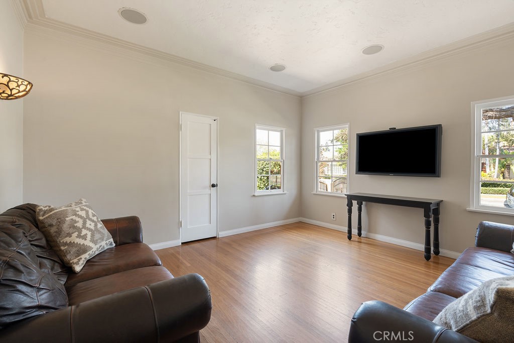 Bixby Knolls (BK) - Residential
