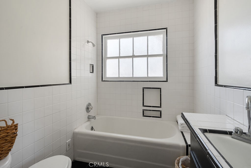 Bixby Knolls (BK) - Residential
