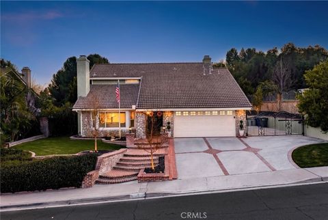 5 Los Felis Pomona CA 91766