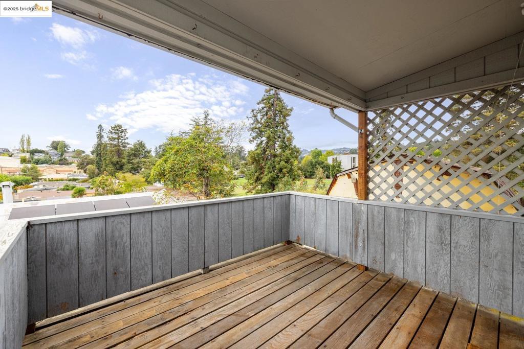 PIEDMONT AVENUE - Residential