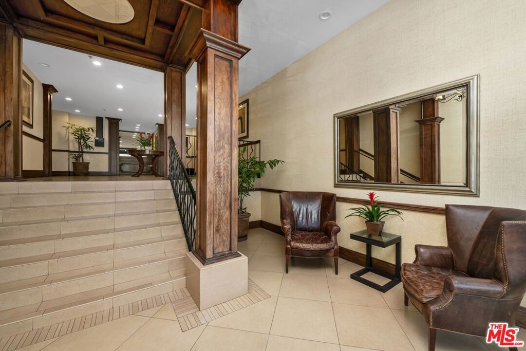 Photo of 1040 4th Street #108, Santa Monica, CA 90403 (MLS # 25595017)
