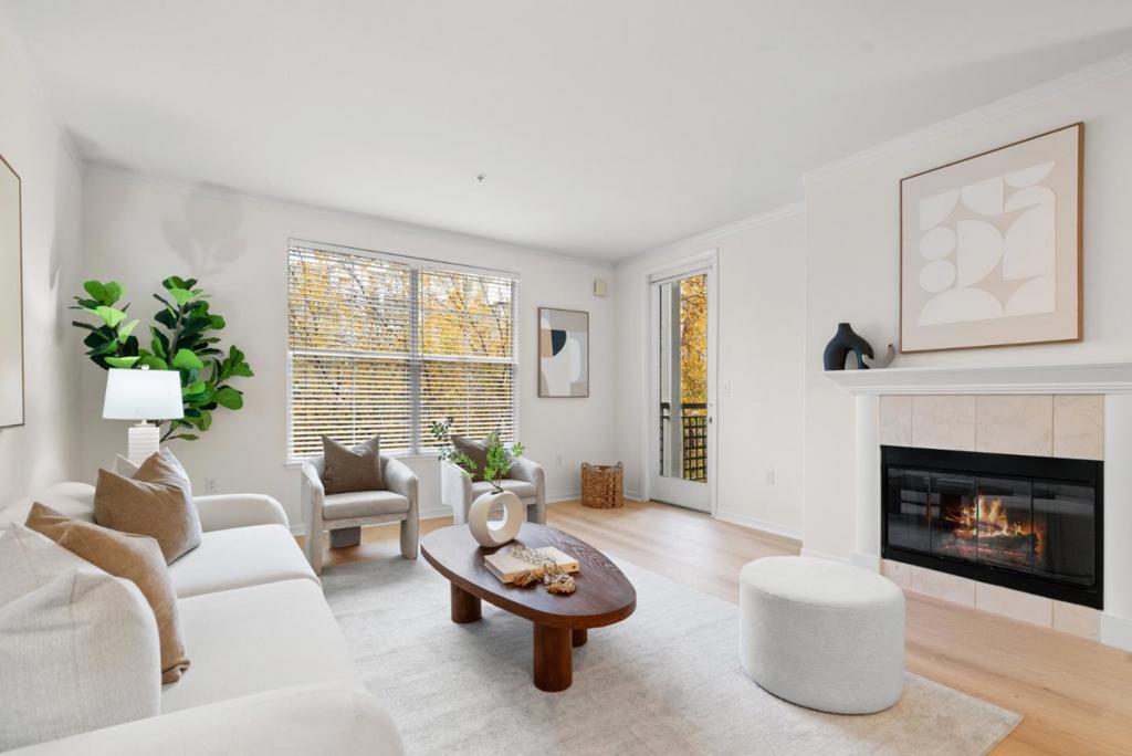 3901 Lick Mill Boulevard 358