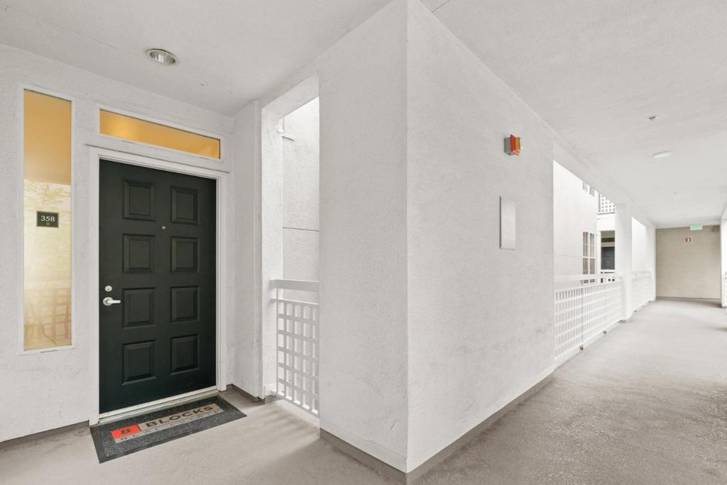 3901 Lick Mill Boulevard 358