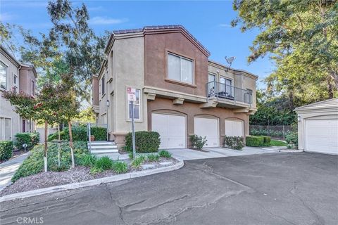 Photo of 26951 Hillsborough Pkwy #47, Valencia, CA 91354 (MLS # SB25203929) Photo of 26951 Hillsborough Pkwy #47, Valencia, CA 91354 (MLS # SB25203929)