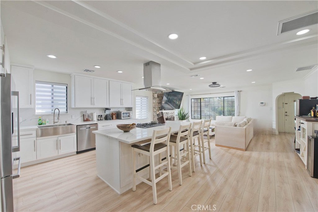 1945 W 91st Place