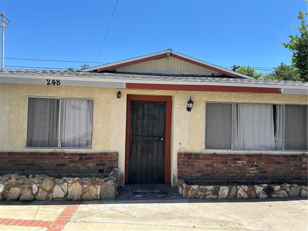 246 E 12th Street