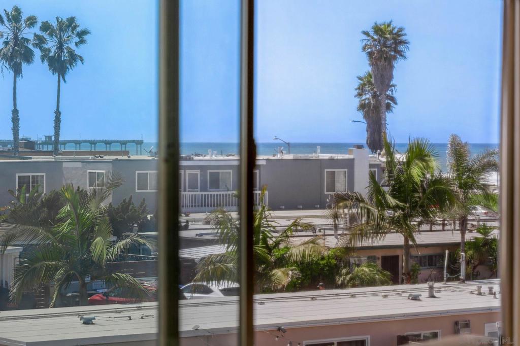 5155 W Point Loma Blvd 9
