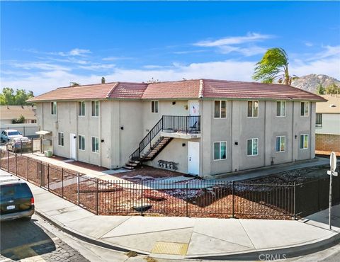 5748 Tilton Avenue Jurupa Valley CA 92509