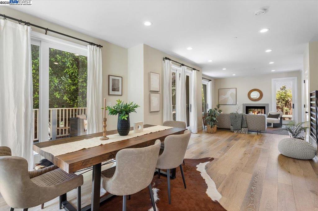 1002 Middle Ave