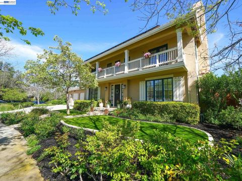 Photo of 10507 Manzanita Ct. Ct, Cupertino, CA 95014 (MLS # 41128282)