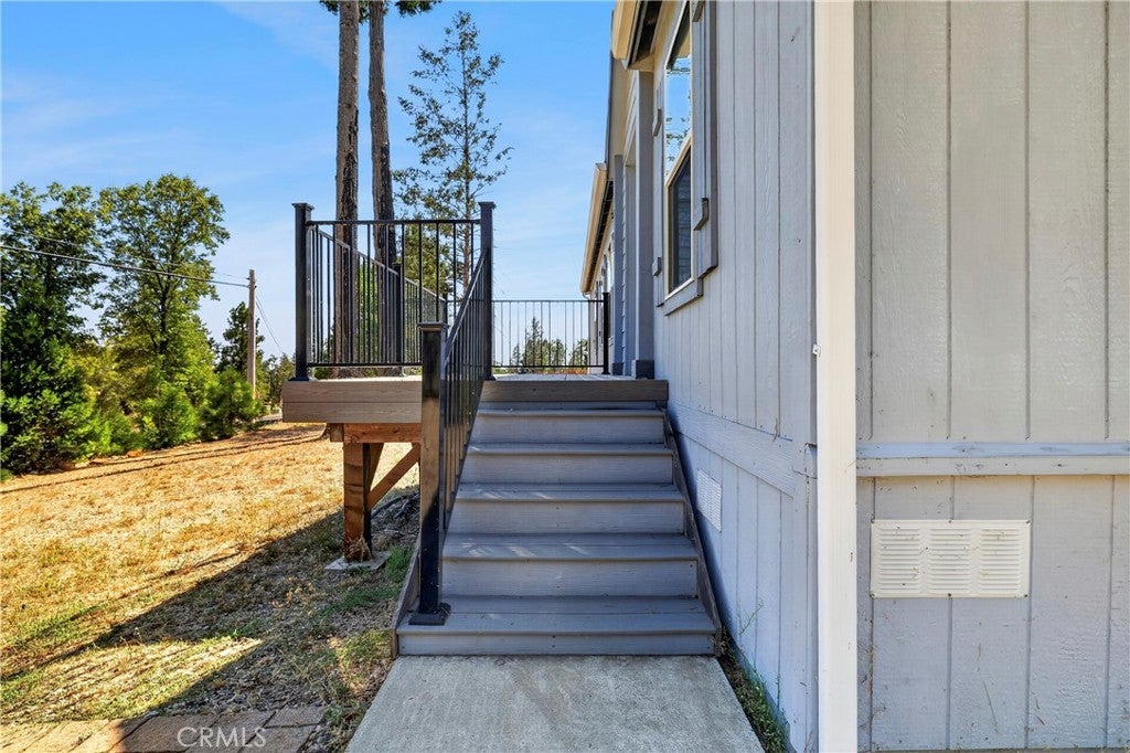 13737 S Park