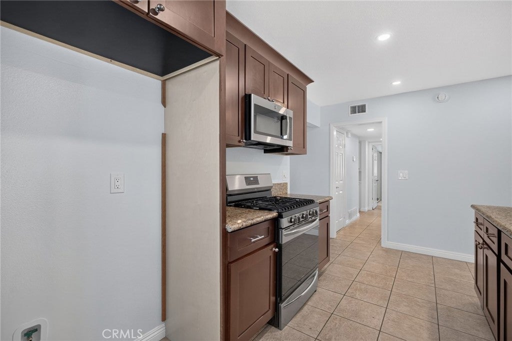14712 Comet, Irvine CA 92604 - Photo 11