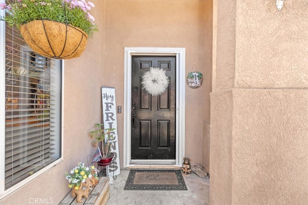 848 Pointe Vista Circle