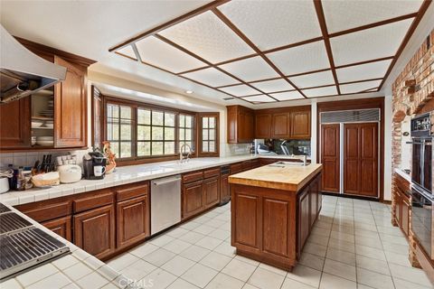 Tiny photo for 24840 Wooded Vista Vis, West Hills, CA 91307 (MLS # SR26047276)