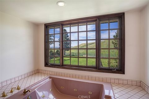 Tiny photo for 24840 Wooded Vista Vis, West Hills, CA 91307 (MLS # SR26047276)